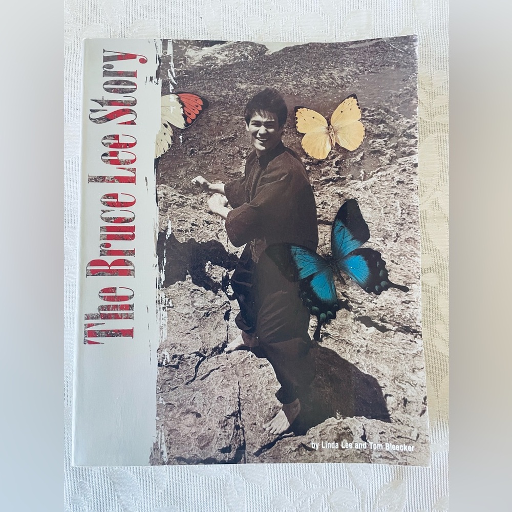 Bruce Lee book life story Linda Lee Tom Bleecker vintage